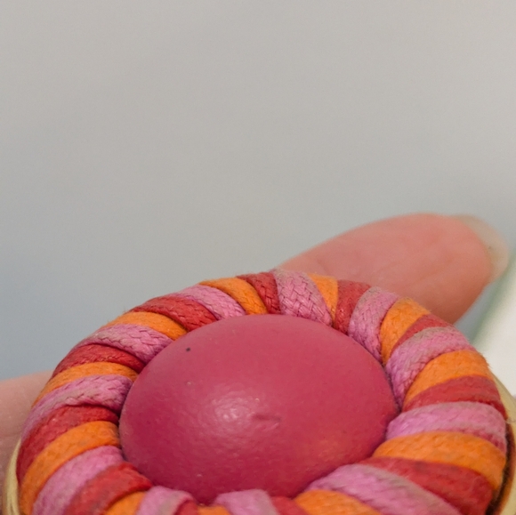 Vintage Round Clip Earrings, Pink Orange Gold, Fashion Jewelry - Picture 11 of 12